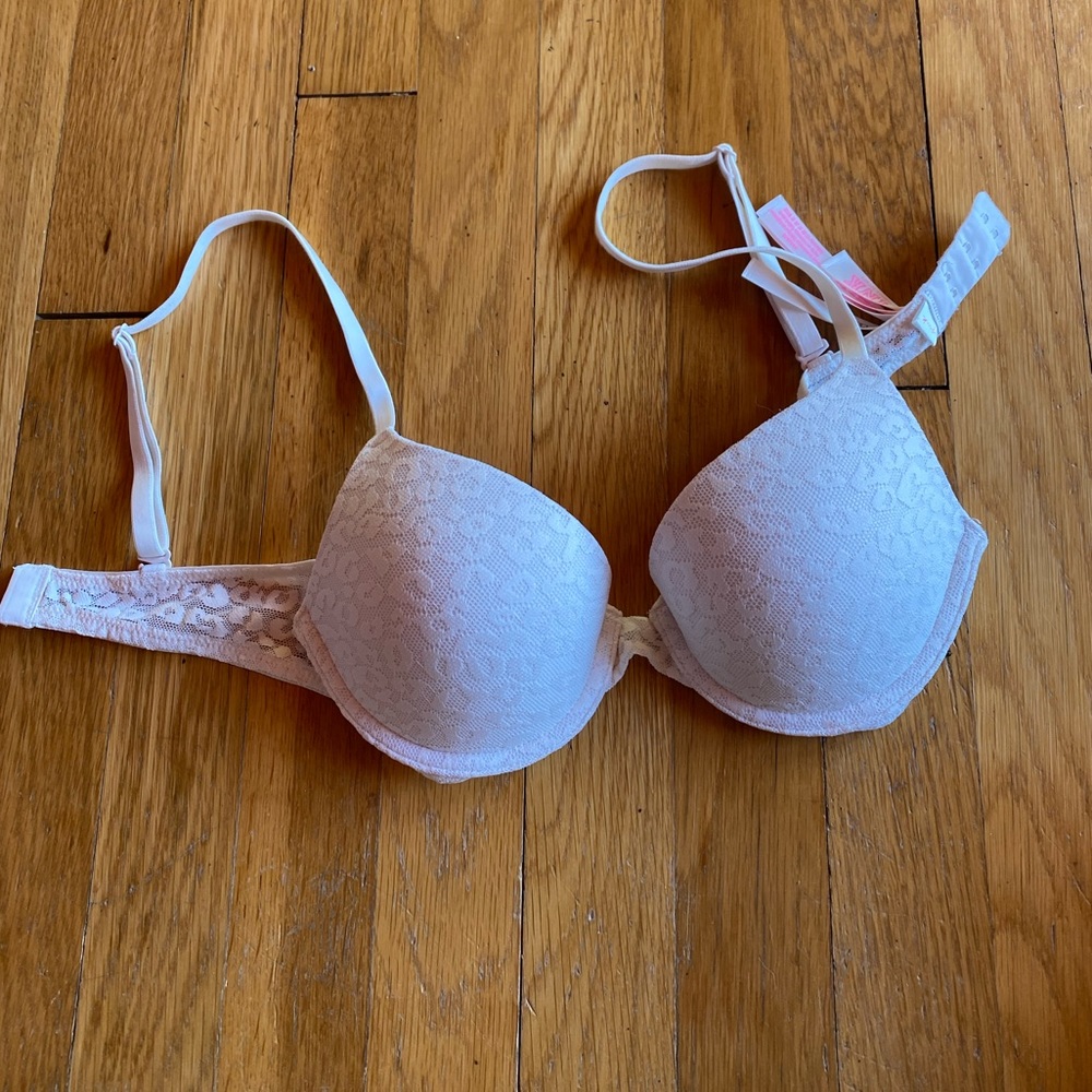 like new victoria secret pink push up bra 34A